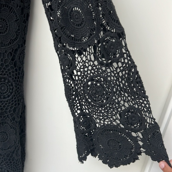 ZARA | Black Crochet Cotton Mini Scalloped Shift Dress - Picture 6 of 9